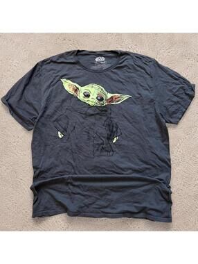 Fire baby Yoday Black Star Wars graphic tee